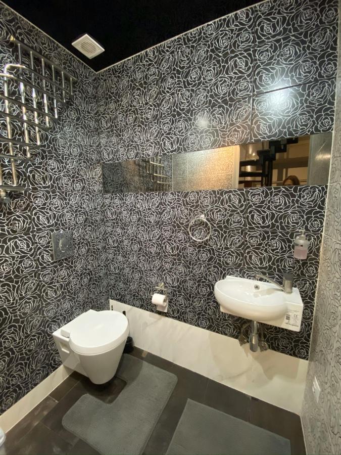 شقة إلفيف  في Apt In The Center Of The Town Near The Opera House المظهر الخارجي الصورة